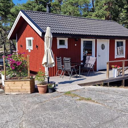 Moeja Stuga I Stockholms Skaergard Exterior photo